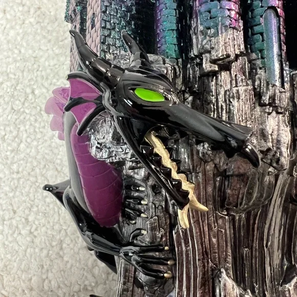 B&BW Disney Villains Maleficent Black & Purple Dragon Castle Candle Holder - Picture 6 of 12